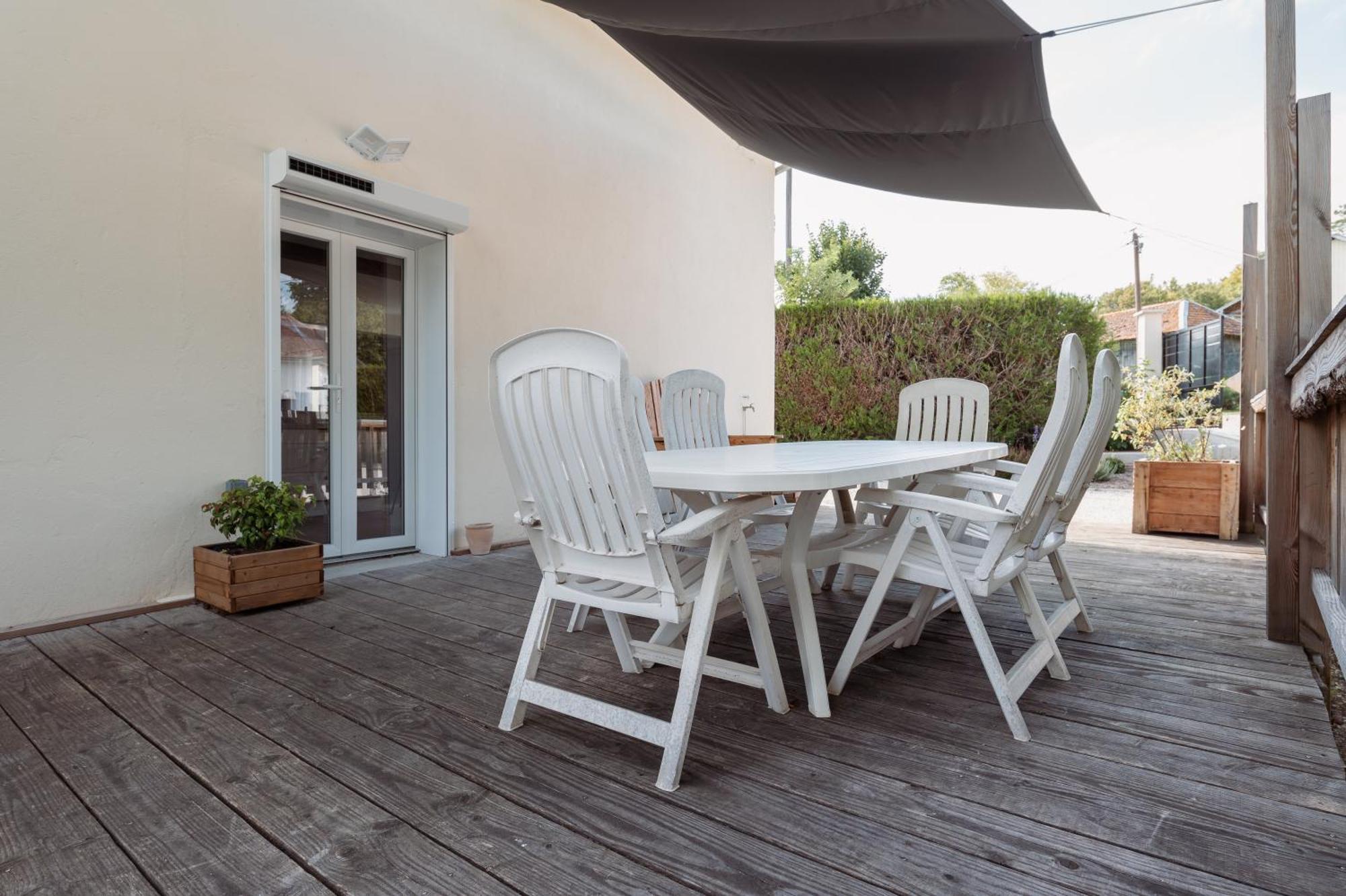 La Maison Des Delices Dosches 外观 照片
